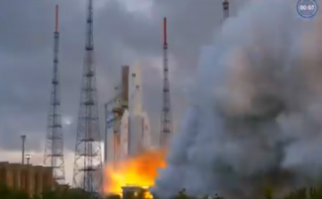 Le premier vol d'Ariane depuis plus d'un an a été un succès depuis Kourou. Le lanceur européen a embarqué 2 satellites pour une première mondiale avec le Qualqum d'Eutelsat. (capture d'écran Ariane Space)
