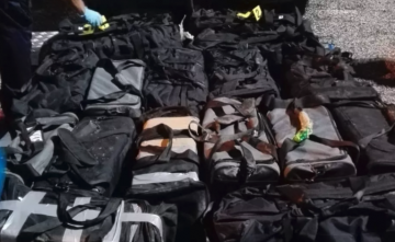 594 kilos de cocaïne avaient été découvert au terme d'une grosse opération de gendarmerie et police, le jeudi 1er octobre 2020 au port de Degrad-des-Cannes (crédit photo : Préfecture de Guyane)