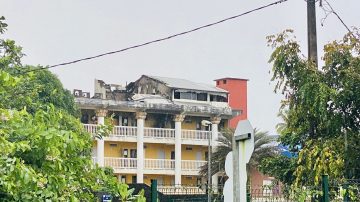 Un incendie s’est déclaré en fin d’après-midi au 3ème étage de l’hôtel Montjoyeux les Vagues au quartier Montabo de Cayenne.