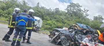 Un accident est survenu dans l'après-midi sur la RN 1 vers Mana entre deux véhicules. Un mort et trois blessés légers.