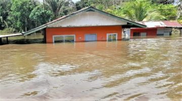 overstroming-brokopondo-4-768x427